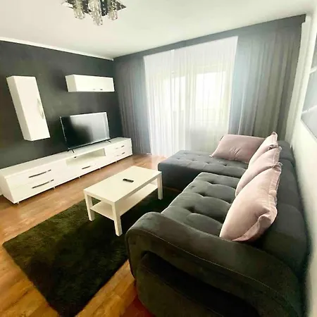 New Stylish Urban With Modern Comforts Apartment Bucharest